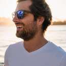 Handsome, tall and tanned guy wants to meet shy woman in South Bend / Michiana